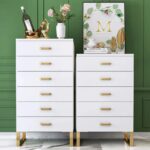 Commode moderne blanche avec pieds dorés et tiroirs